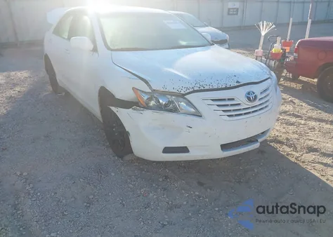 2009 Toyota Camry Le from USA, damaged, VIN 4T1BE46K49U823946